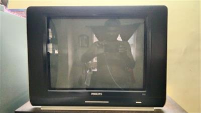 24 inch Philips Colour TV (CRT type)