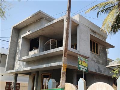 House for SALE pananchery Pattikkad9496755001