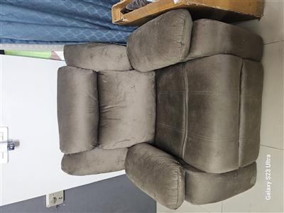Recliner sofa
