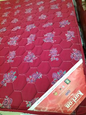 5 INCH KING SIZE KURLON MATTRESS
