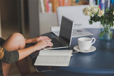 Dedicated Facebook Ad Agency in Taloja