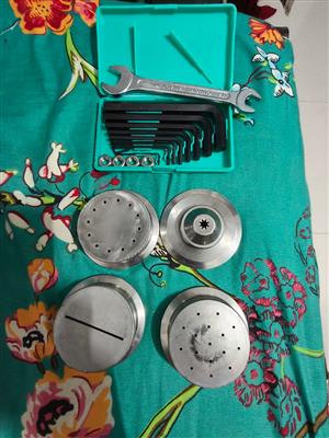 Automatic Chakli Making Machine – Hardly Used Excellent Condition