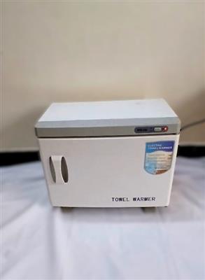 RTD-23A 23L Electric Towel Warmer with UV — Salon Spa Barber Sterilizer