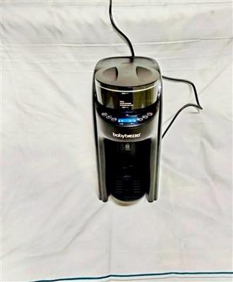Baby Brezza Formula Pro Advanced WiFi | Automatic Instant Bottle Maker