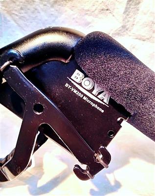 BOYA BY-VM200 Shotgun Microphone for Camera & Mobile | Clear Audio for Vlogging