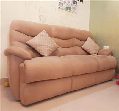 DAMRO sofa set 3+1+1 recliner