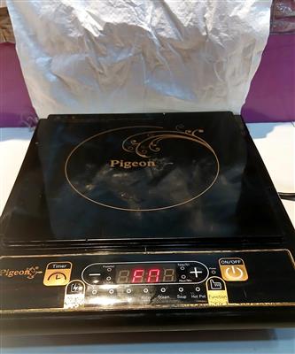 Pigeon Acer Plus 1800W Induction Cooktop | Feather Touch Electric Stove