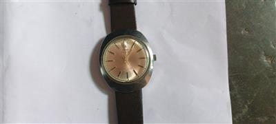 OLD AUTOMATIC WATCHES FOR SELL AT BEST CONDITION