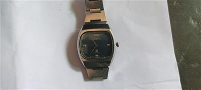 OLD AUTOMATIC WATCHES FOR SELL AT BEST CONDITION