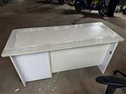 Feather little office table