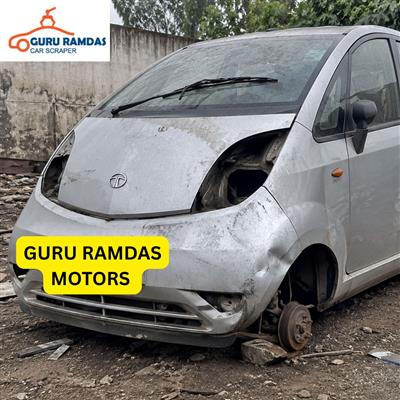 Scrap Car in Noida | Best Price, Free Pickup & Instant Payment