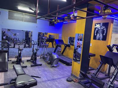 Old gym setup for sale