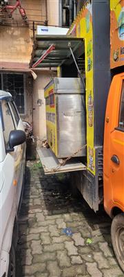 Ready made food truck for sale along with tempo
