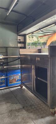 Ready made food truck for sale along with tempo