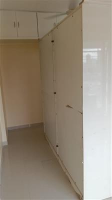 Wardrobe storage