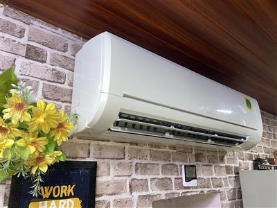 Mitsubishi Electric 1.5 Ton 2-Star Split AC - Good Condition