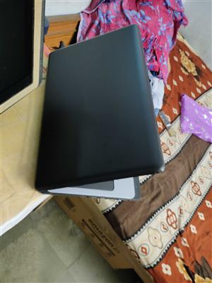 HP 630 m380 laptop 4gb ram DDR3 320 HDD 15.6