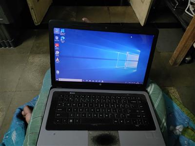 HP 630 m380 laptop 4gb ram DDR3 320 HDD 15.6