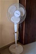 Crompton High Flo Diamond Pedestal Fan – For Sale