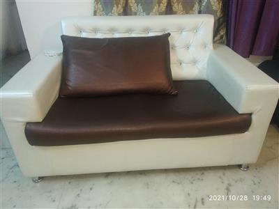 1-3 seater, 2- 2 seaters sofa set for sale