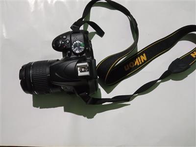 DSLR  Nikon D3400 with 18-55mm lens