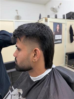 Professional Men’s Salon for Haircuts & Grooming