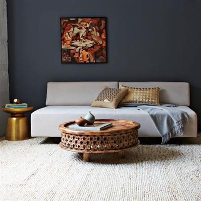 Buy Attractively Styled Coffee Tables for A Cozy Evening Date.