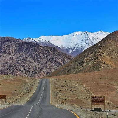 Best Ladakh Tour Packages