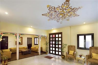 Boutique Hotel in Udaipur with Rooftop Dining – Udaigarh