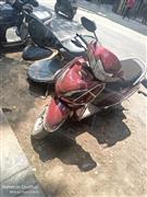 Honda Activa 6g model dlx maroon colour
