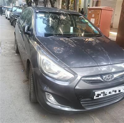 Verna sedan primium car fludic shape