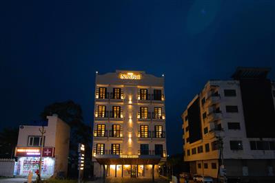 Where Great Taste Meets Hospitality at Veg Restaurant in Udaipur