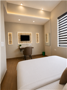 YuTurn Hotels in Alpha 1 Greater Noida - Call us 9311995501