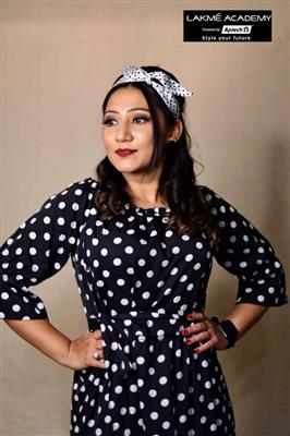 Lakme Academy - Nail Art Course in Satellite Ahmedabad