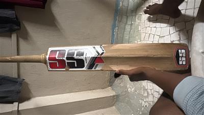 Second hand cricket bat sunridges kashmir willow